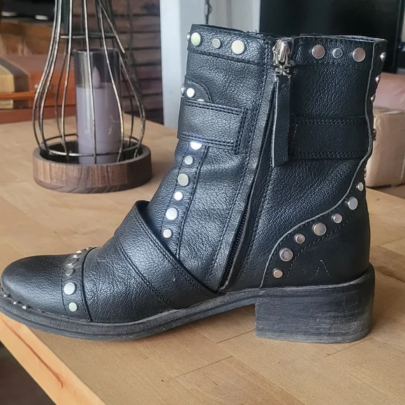 Sam Edelman Black Leather Moto Boots with Silver Studs - Picture 8 of 10